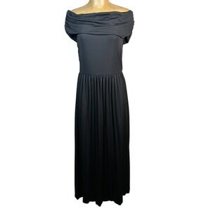 Zesica Black Off the Shoulder Maxi Dress Medium Viscose Spandex Ribbed Evening